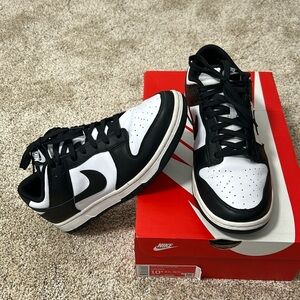 Nike Dunk Low Retro Size 10.5 Panda